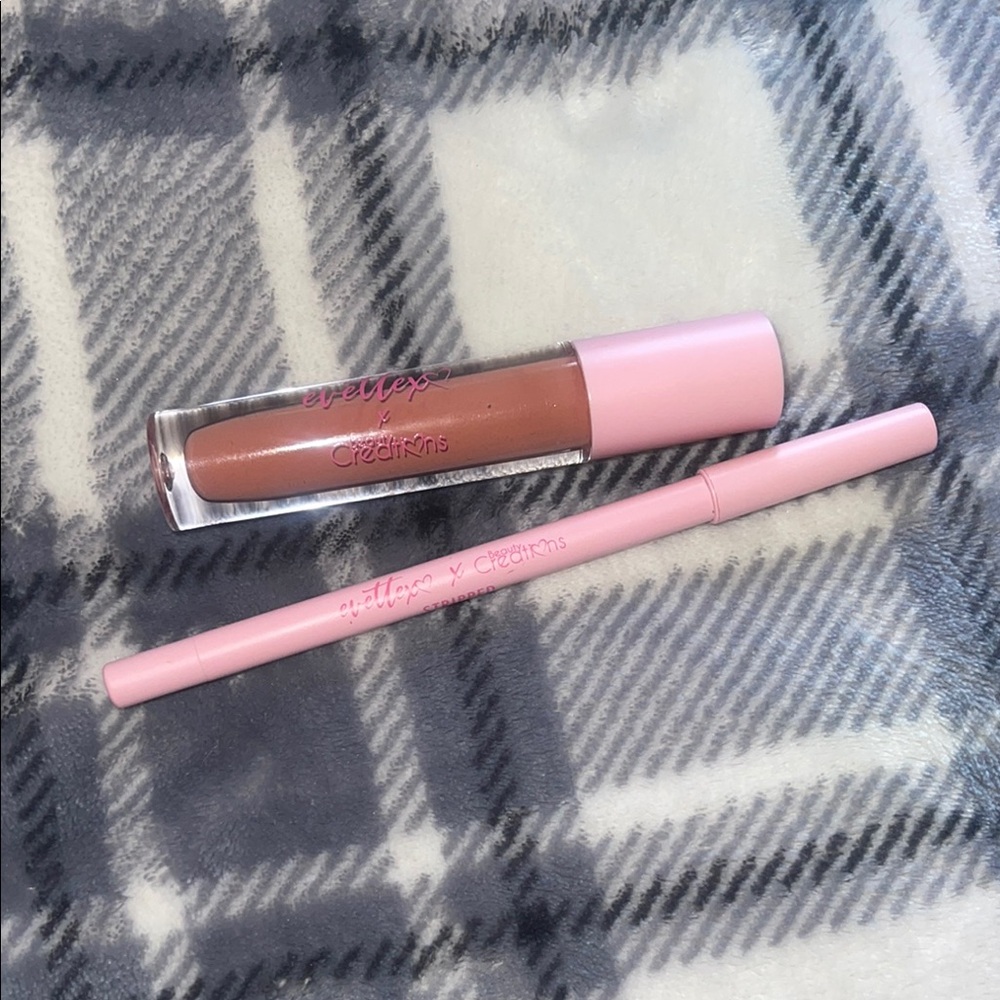 Evette xo X Beauty creations (LipGloss & Lipliner)